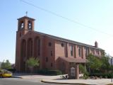 [Cliquez pour agrandir : 66 Kio] Gallup - The Sacred Heart cathedral: general view.