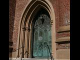 [Cliquez pour agrandir : 115 Kio] San Francisco - Saint Patrick's church: the main door.