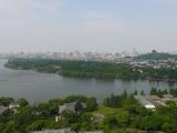 [Cliquez pour agrandir : 68 Kio] Hangzhou - La ville et le lac de l'Ouest vus de la pagode Leifeng.