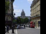 [Cliquez pour agrandir : 78 Kio] Paris - Le Panthéon, de loin.