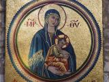 [Cliquez pour agrandir : 297 Kio] Lagny-le-Sec - L'église Saint-Pierre-Saint-Paul : mosaïque de la Vierge à l'Enfant.