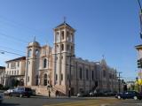 [Cliquez pour agrandir : 77 Kio] San Francisco - Santa Monica's church: general view.