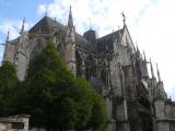[Cliquez pour agrandir : 91 Kio] Troyes - La basilique Saint-Urbain : vue générale.