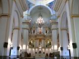 [Cliquez pour agrandir : 85 Kio] Hermosillo - La cathédrale Notre-Dame-de-l'Assomption : la nef et le chœur.