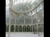 [Cliquez pour agrandir : 115 Kio] Madrid - Le parc du Retiro : le palais de cristal : l'intérieur.