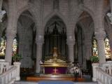 [Cliquez pour agrandir : 101 Kio] Biarritz - L'église Sainte-Eugénie : le chœur.