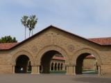 [Cliquez pour agrandir : 74 Kio] Palo Alto - Stanford University: the campus: the main building.