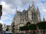 [Cliquez pour agrandir : 98 Kio] Troyes - La basilique Saint-Urbain : vue générale.