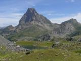 [Cliquez pour agrandir : 94 Kio] Orthez - Le pic du Midi d'Ossau : le Pic.