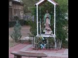 [Cliquez pour agrandir : 124 Kio] Patagonia - Santa Teresa's church: shrine of Our Lady of Guadalupe.