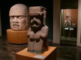[Cliquez pour agrandir : 94 Kio] Mexico - Le musée national d'anthropologie : art d'Oaxaca.