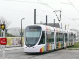 [Cliquez pour agrandir : 85 Kio] Angers - Le tramway.