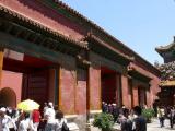 [Cliquez pour agrandir : 102 Kio] Pékin - La Cité interdite : le jardin impérial : la porte de sortie.
