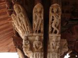 [Cliquez pour agrandir : 125 Kio] Jaipur - Le temple Shiromani : statues.