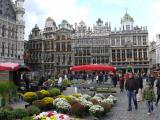 [Cliquez pour agrandir : 144 Kio] Bruxelles - La Grand-Place : vue générale.