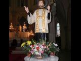 [Cliquez pour agrandir : 86 Kio] Shanghai - La cathédrale Saint-Ignace : statue.