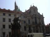 [Cliquez pour agrandir : 46 Kio] Prague - Église Saint-Nicolas à Mala Strana : extérieur.