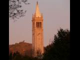 [Cliquez pour agrandir : 53 Kio] Berkeley - The University of California: the Sather Tower.