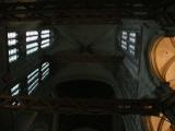 [Cliquez pour agrandir : 73 Kio] Beauvais - La cathédrale : la voûte du transept.