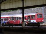 [Cliquez pour agrandir : 106 Kio] Bayonne - Trains en gare.