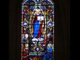 [Cliquez pour agrandir : 119 Kio] Versailles - La cathédrale Saint-Louis : le vitrail du Christ.