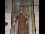 [Cliquez pour agrandir : 79 Kio] Biarritz - L'église Sainte-Eugénie : statue de Notre-Dame-du-Mont-Carmel.
