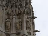 [Cliquez pour agrandir : 66 Kio] Paris - La tour Saint-Jacques : statues.