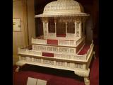 [Cliquez pour agrandir : 119 Kio] Delhi - Le musée national : temple domestique.