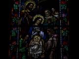 [Cliquez pour agrandir : 94 Kio] San Francisco - Notre-Dame-des-Victoires' church: stained glass window representing the Nativity.