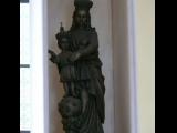 [Cliquez pour agrandir : 49 Kio] Shanghai - She Shan : la basilique Notre-Dame : statue de la Vierge à l'Enfant.
