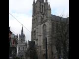 [Cliquez pour agrandir : 89 Kio] Gand - La cathédrale Saint-Bavon : vue générale.