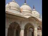 [Cliquez pour agrandir : 93 Kio] Agra - Le fort : la mosquée .