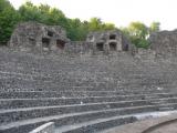 [Cliquez pour agrandir : 139 Kio] Lyon - Théâtre antique à Fourvière.