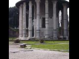 [Cliquez pour agrandir : 113 Kio] Rome - Le temple d'Hercule.