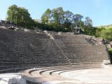 [Cliquez pour agrandir : 129 Kio] Lyon - Théâtre antique à Fourvière.