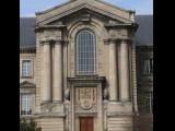 [Cliquez pour agrandir : 99 Kio] Reims - Le palais de justice.