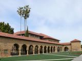 [Cliquez pour agrandir : 75 Kio] Palo Alto - Stanford University: the campus: the main building.