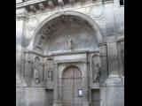 [Cliquez pour agrandir : 106 Kio] Les Riceys - L'église Saint-Pierre-ès-Liens : la porte.