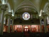 [Cliquez pour agrandir : 88 Kio] Phoenix - Saint-Mary's basilica: the entrance and the pipe organ.