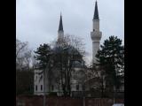 [Cliquez pour agrandir : 78 Kio] Berlin - La mosquée Şehitlik : l'extérieur.