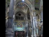 [Cliquez pour agrandir : 123 Kio] Lyon - La basilique Notre-Dame-de-Fourvière : l'église haute : la nef.