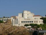 [Cliquez pour agrandir : 81 Kio] Biarritz - Le musée de la mer : vue générale.