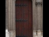 [Cliquez pour agrandir : 82 Kio] Gand - La cathédrale Saint-Bavon : le porche Sud : porte.