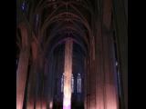 [Cliquez pour agrandir : 73 Kio] San Francisco - Grace cathedral: the inside.