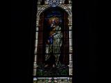 [Cliquez pour agrandir : 74 Kio] San José - Saint Joseph's cathedral: stained glass window representing Saint Luke.