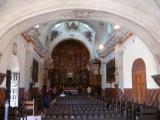 [Cliquez pour agrandir : 92 Kio] Tucson - Mission San Xavier: the nave and the choir.