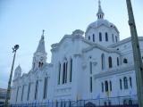 [Cliquez pour agrandir : 69 Kio] Niteroí - La basilique Nossa Senhora Auxiliadora : vue générale.