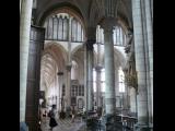 [Cliquez pour agrandir : 95 Kio] Saint-Omer - La cathédrale Notre-Dame : la nef.