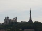 [Cliquez pour agrandir : 39 Kio] Lyon - La basilique Notre-Dame-de-Fourvière : vue générale.