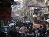 [Cliquez pour agrandir : 140 Kio] Jaipur - Une rue bondée.